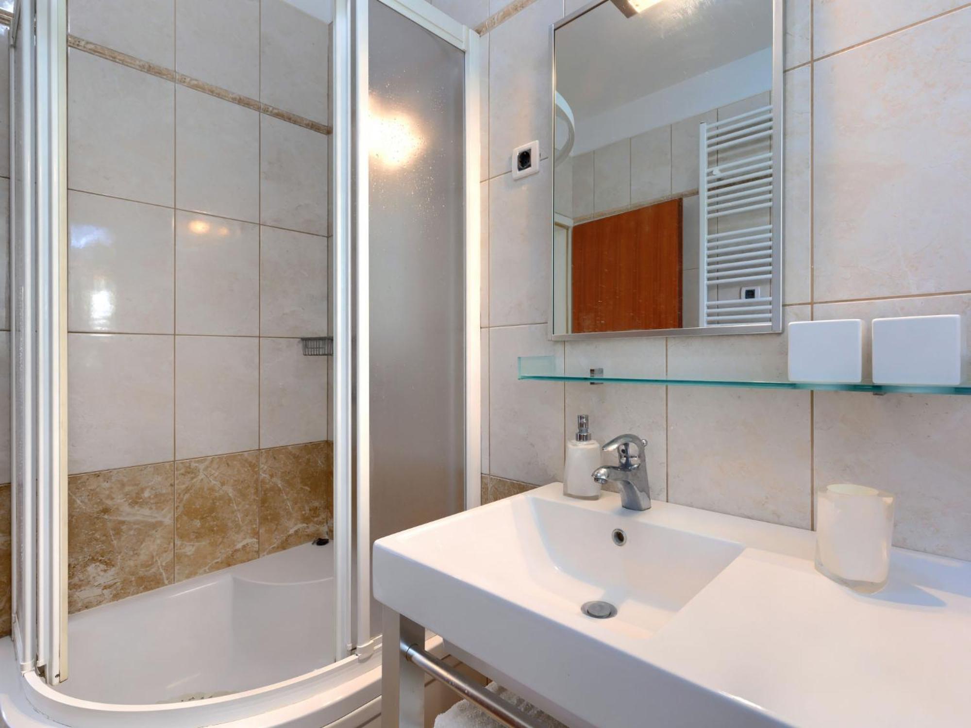 Apartment Ivanka By Interhome Пореч Екстериор снимка